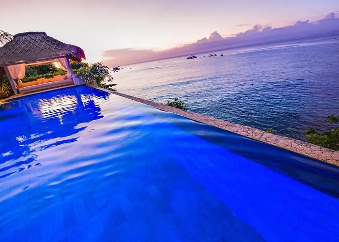 Biru Villa